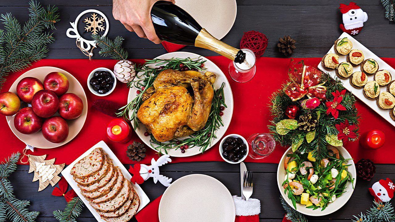 MGN_Christmas Holiday Meal_Freepik.jpg